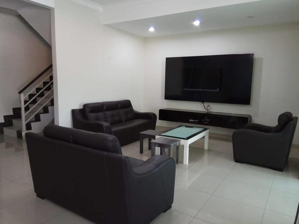 Sri Manjung Ma Maison Homestay ลุมุต ภายนอก รูปภาพ